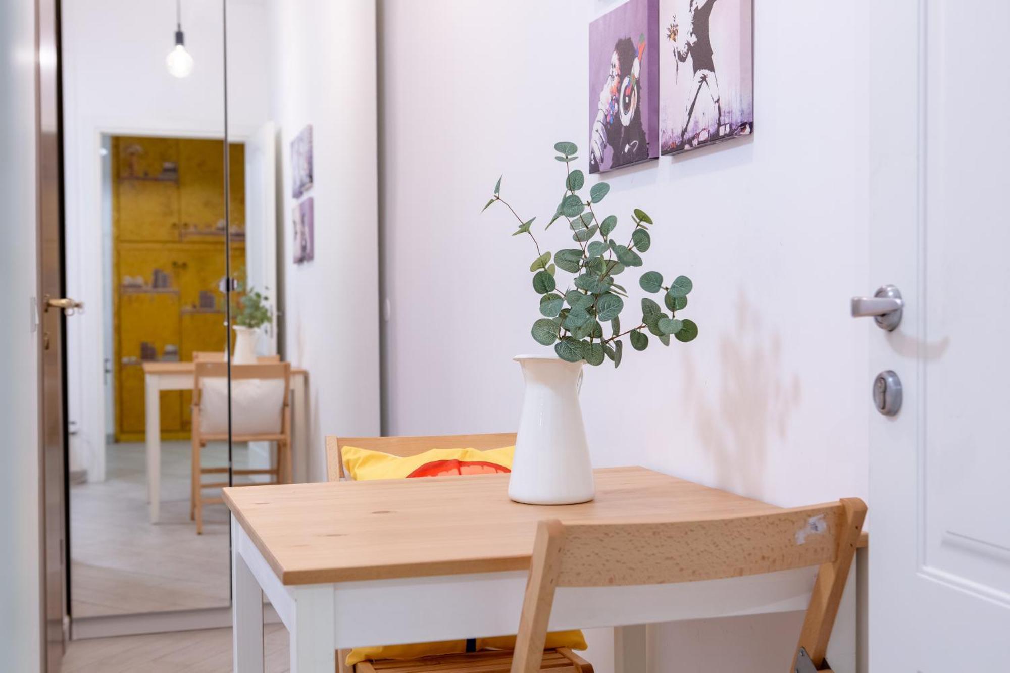 Stanza Comoda E Silenziosa Con Bagno Privato E Area Lavoro E Relax Roma Eksteriør bilde