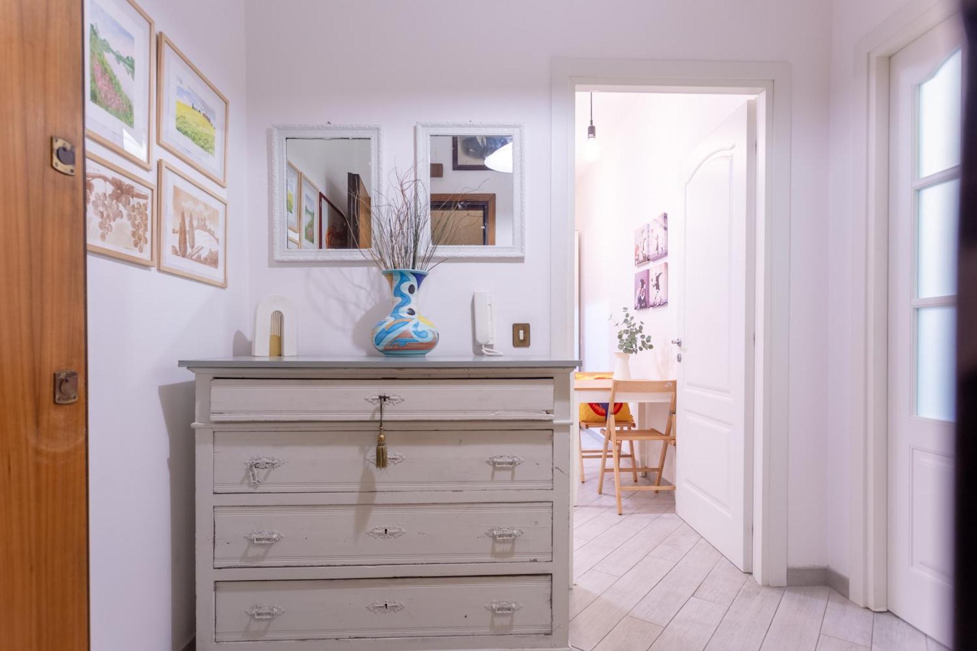 Stanza Comoda E Silenziosa Con Bagno Privato E Area Lavoro E Relax Roma Eksteriør bilde